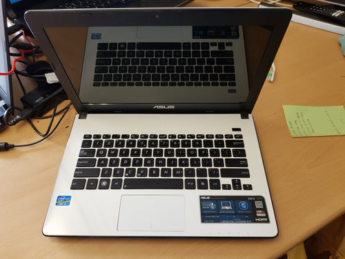 Win 11Asus X501A Laptop. 9 months warranty